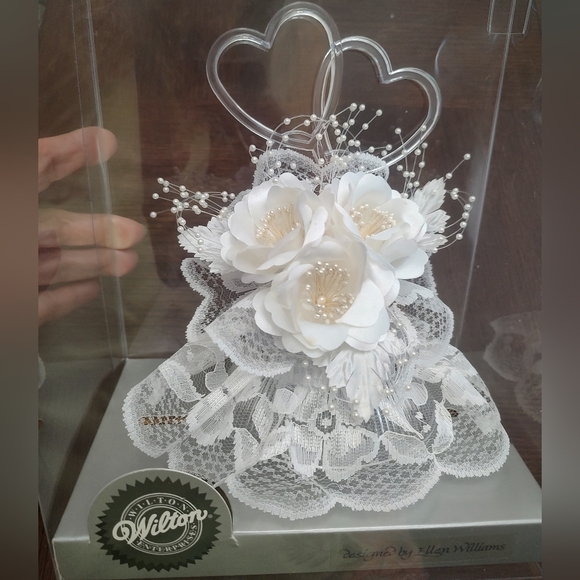 Wilton Simple Joys Wedding Cake Topper #103-150 Hearts Lace Roses Ellen Williams - Picture 8 of 14